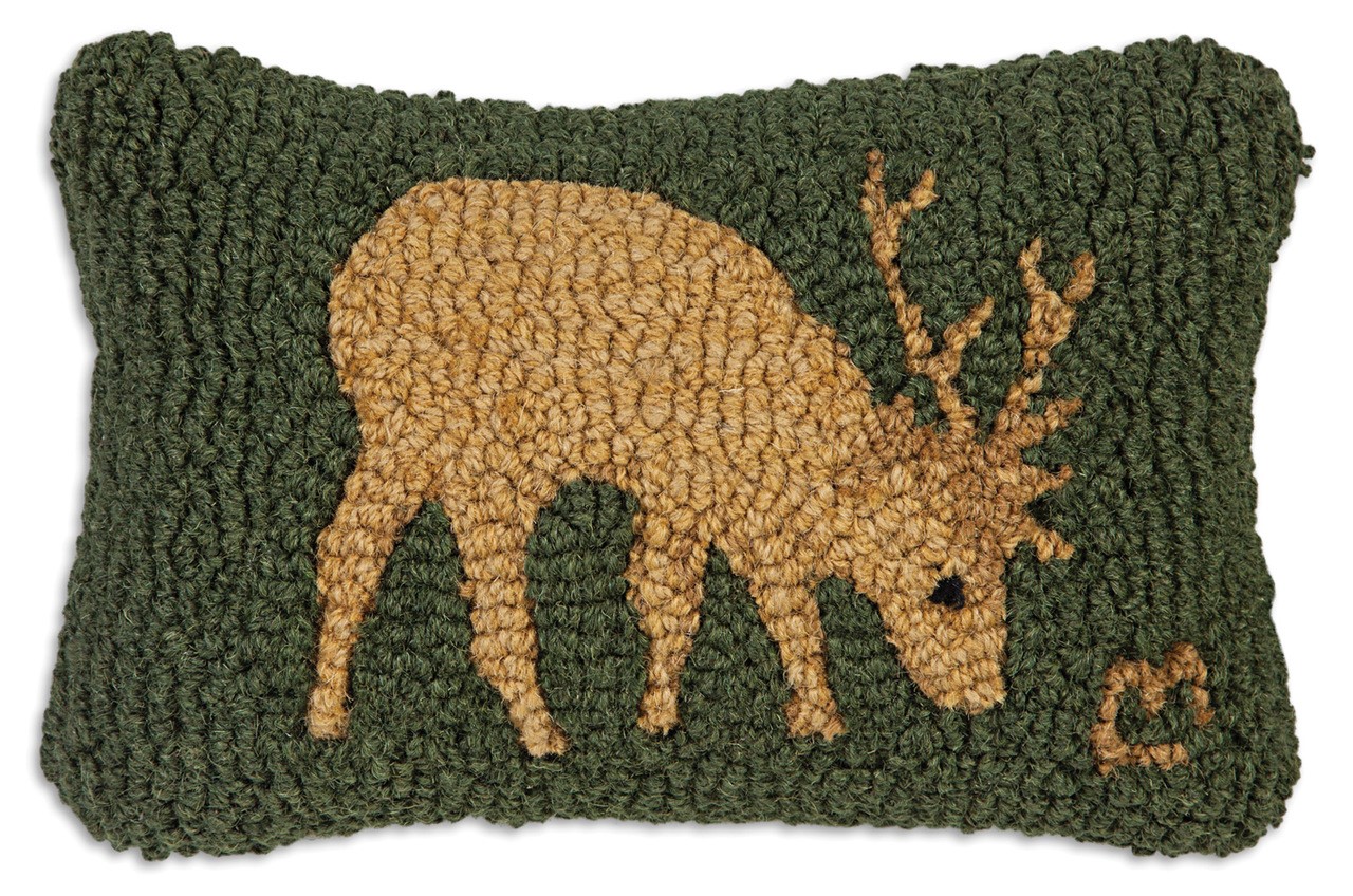 Wild deer hooked wool pillow